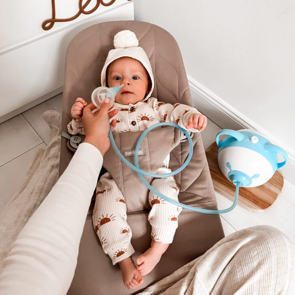 <strong>Aspiration nasale et rinçage nasal chez les bébés – oui ou non ?</strong>